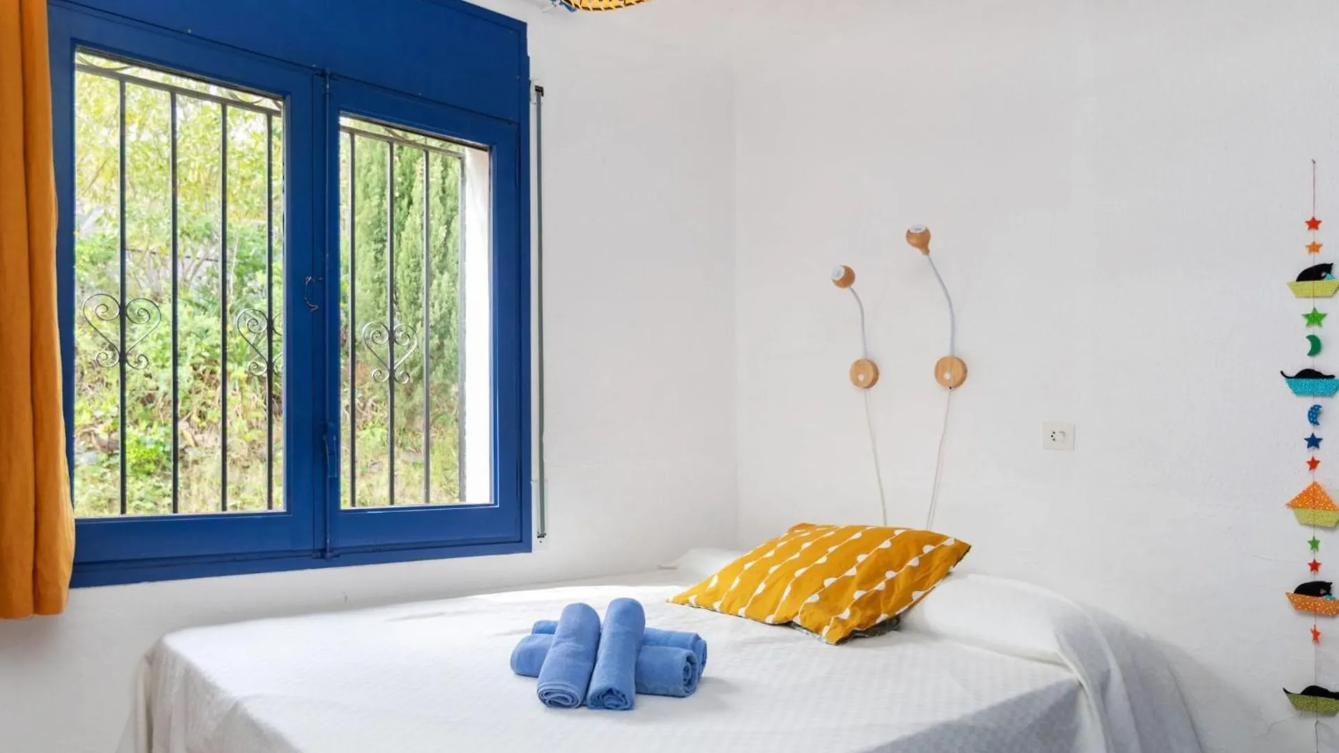 Apartment Delfines By Interhome Llanca Spain